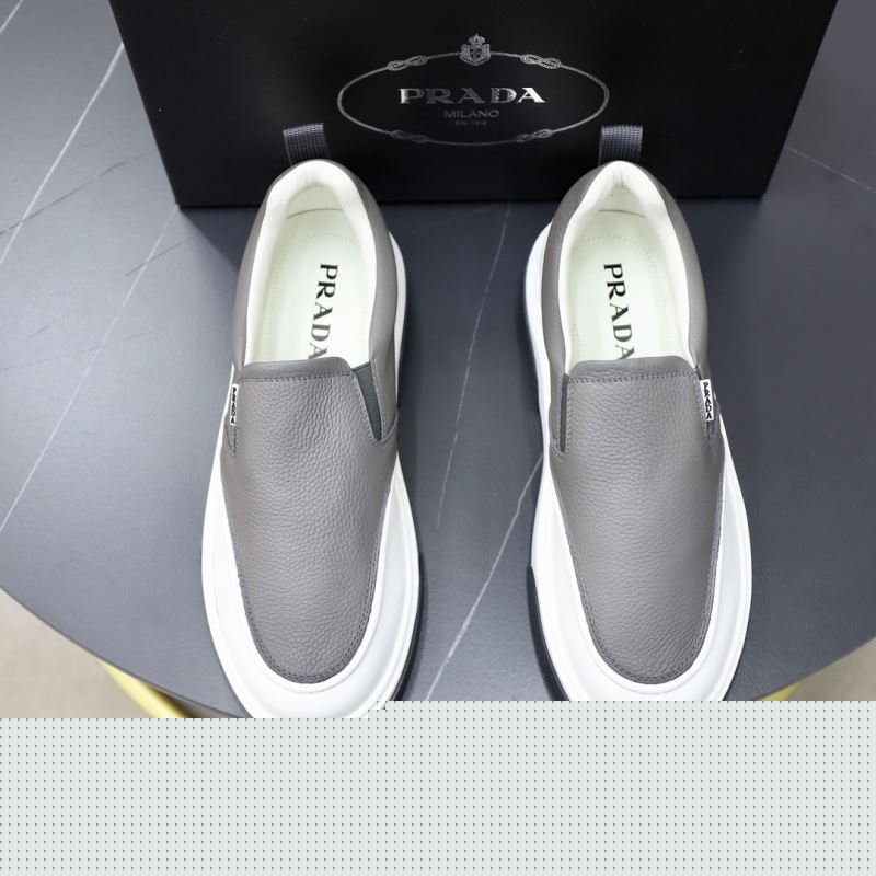 Pra*a sneakers